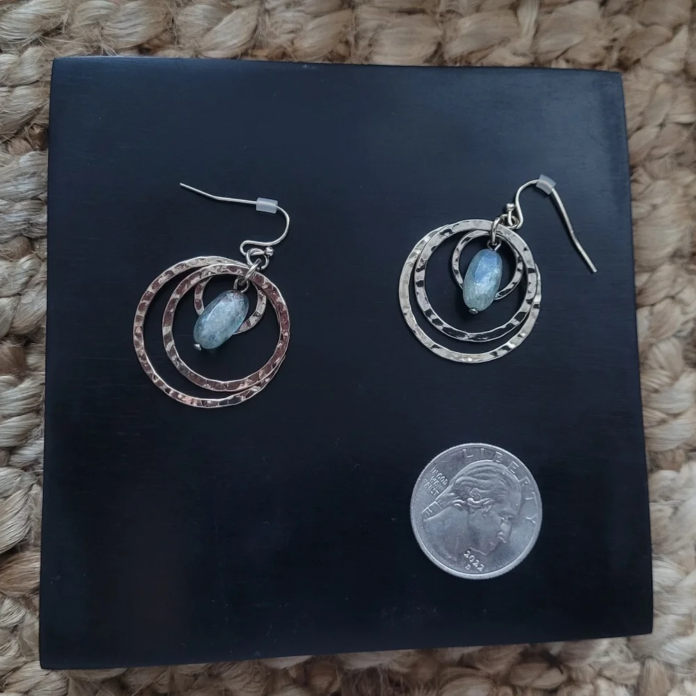 Hammered Metal Gold Tone Triple Hoops with Aquamarine Center Stone - Picture 3 of 3